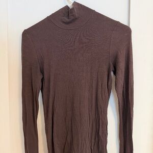 Wilfred Chocolate Brown Ribbed Turtleneck